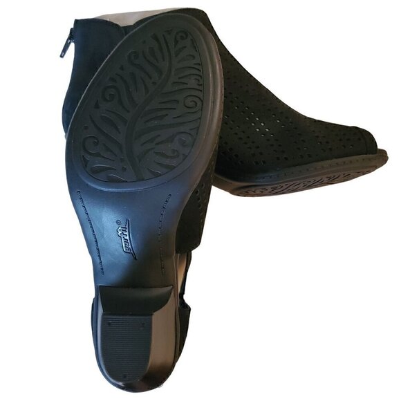 Earth Open Toe Black Suede Booties, Woman's Black Peep Toe Shoes - Picture 6 of 6